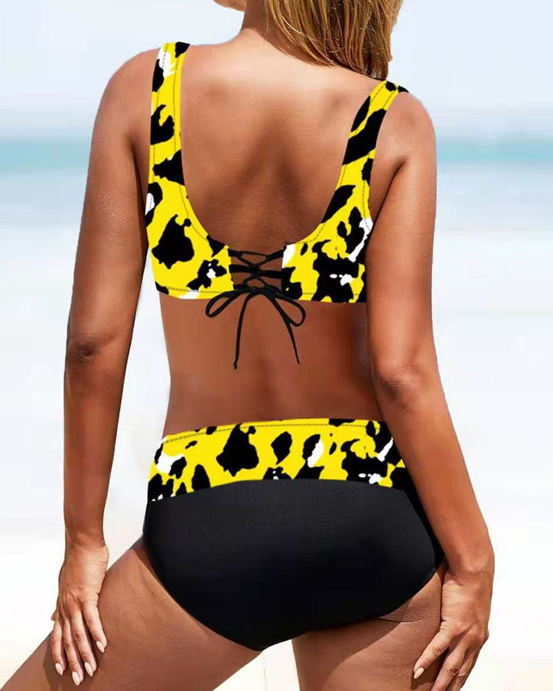 Dorotea | Bikini alegre y colorido