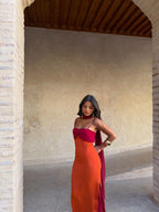 Zahara / Vestido en naranja y rojo